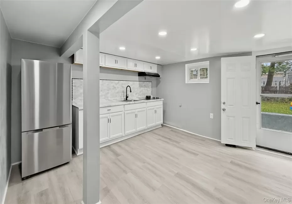 429 3rd Avenue, Mount Vernon, NY, 1 Bedroom Bedrooms, 3 Rooms Rooms,1 BathroomBathrooms,Residential Lease,For Rent,3rd,0,1013701 429 3rd Avenue, Mount Vernon, NY, 1 Bedroom Bedrooms, 3 Rooms Rooms,1 BathroomBathrooms,Residential Lease,For Rent,3rd,0,1013701