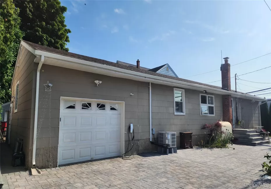 36 Richmond Street, Oyster Bay, NY, 5 Bedrooms Bedrooms, 9 Rooms Rooms,2 BathroomsBathrooms,Residential,For Rent,Richmond,0,1012417 36 Richmond Street, Oyster Bay, NY, 5 Bedrooms Bedrooms, 9 Rooms Rooms,2 BathroomsBathrooms,Residential,For Rent,Richmond,0,1012417