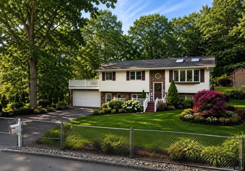 9 Kingsville Drive, Monroe, NY, 5 Bedrooms Bedrooms, 8 Rooms Rooms,1 BathroomBathrooms,Residential,For Rent,Kingsville,0,1013584 9 Kingsville Drive, Monroe, NY, 5 Bedrooms Bedrooms, 8 Rooms Rooms,1 BathroomBathrooms,Residential,For Rent,Kingsville,0,1013584