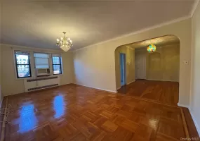 43-30 44th Street, New York, NY, 1 Bedroom Bedrooms, 3 Rooms Rooms,1 BathroomBathrooms,Residential,For Rent,44th Street,0,1013754 43-30 44th Street, New York, NY, 1 Bedroom Bedrooms, 3 Rooms Rooms,1 BathroomBathrooms,Residential,For Rent,44th Street,0,1013754