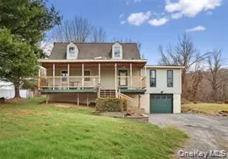 251 Prospect Road, Blooming Grove, NY, 4 Bedrooms Bedrooms, 4 Rooms Rooms,1 BathroomBathrooms,Residential,For Rent,Prospect,0,1013771 251 Prospect Road, Blooming Grove, NY, 4 Bedrooms Bedrooms, 4 Rooms Rooms,1 BathroomBathrooms,Residential,For Rent,Prospect,0,1013771