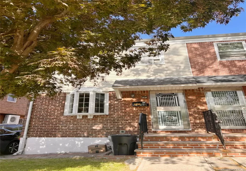 5835 155th Street, New York, NY, 3 Bedrooms Bedrooms, 5 Rooms Rooms,1 BathroomBathrooms,Residential,For Rent,155th,0,1013888 5835 155th Street, New York, NY, 3 Bedrooms Bedrooms, 5 Rooms Rooms,1 BathroomBathrooms,Residential,For Rent,155th,0,1013888