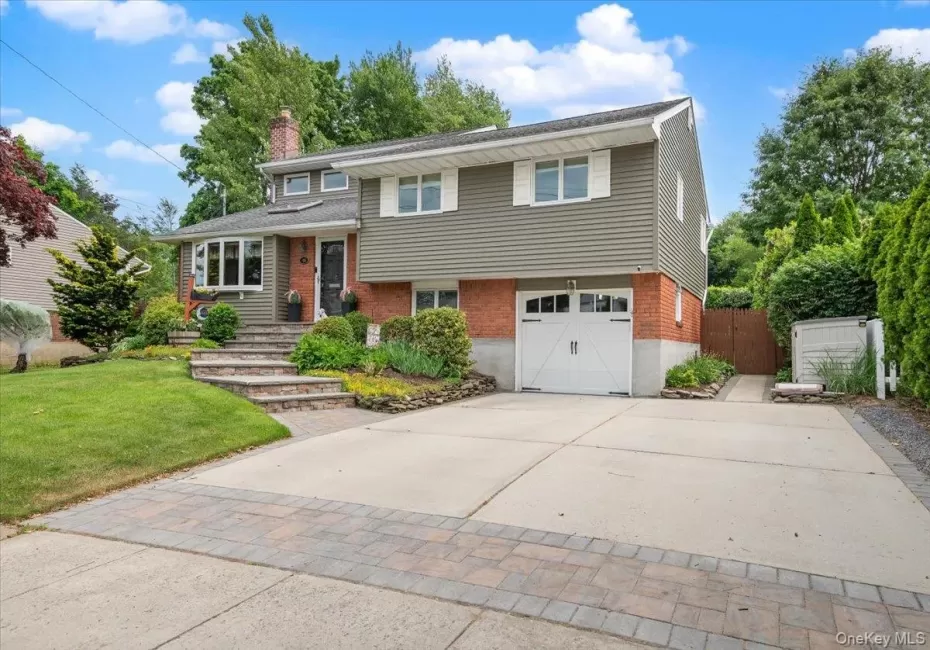 40 Sherman Drive, Oyster Bay, NY, 4 Bedrooms Bedrooms, 12 Rooms Rooms,3 BathroomsBathrooms,Residential,For Rent,Sherman,0,1013674 40 Sherman Drive, Oyster Bay, NY, 4 Bedrooms Bedrooms, 12 Rooms Rooms,3 BathroomsBathrooms,Residential,For Rent,Sherman,0,1013674