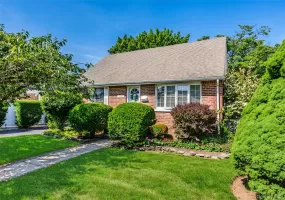 2453 Aberdeen Street, Hempstead, NY, 4 Bedrooms Bedrooms, 7 Rooms Rooms,2 BathroomsBathrooms,Residential,For Rent,Aberdeen,0,1011074 2453 Aberdeen Street, Hempstead, NY, 4 Bedrooms Bedrooms, 7 Rooms Rooms,2 BathroomsBathrooms,Residential,For Rent,Aberdeen,0,1011074