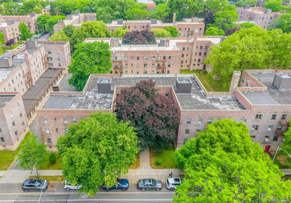 144-36 78th Avenue, New York, NY, 2 Bedrooms Bedrooms, 4 Rooms Rooms,1 BathroomBathrooms,Residential,For Rent,78th,0,1013687 144-36 78th Avenue, New York, NY, 2 Bedrooms Bedrooms, 4 Rooms Rooms,1 BathroomBathrooms,Residential,For Rent,78th,0,1013687
