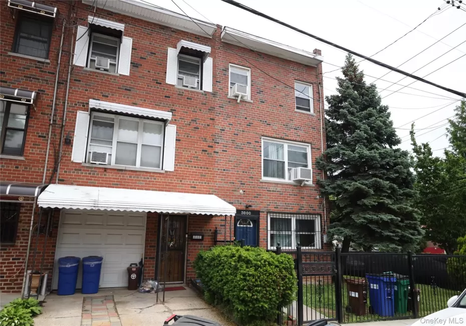 3000 Wickham Avenue, New York, NY, 4 Bedrooms Bedrooms, 8 Rooms Rooms,2 BathroomsBathrooms,Residential,For Rent,Wickham,0,1013787 3000 Wickham Avenue, New York, NY, 4 Bedrooms Bedrooms, 8 Rooms Rooms,2 BathroomsBathrooms,Residential,For Rent,Wickham,0,1013787