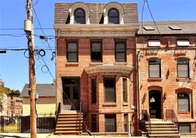121 Lander Street, Newburgh (city), NY, 1 Bedroom Bedrooms, 3 Rooms Rooms,1 BathroomBathrooms,Residential Lease,For Rent,Lander,0,1013802 121 Lander Street, Newburgh (city), NY, 1 Bedroom Bedrooms, 3 Rooms Rooms,1 BathroomBathrooms,Residential Lease,For Rent,Lander,0,1013802