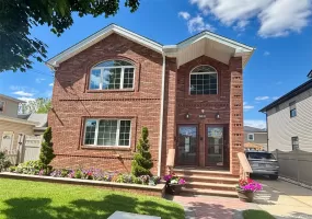 249-11 147th Road, New York, NY, 3 Bedrooms Bedrooms, 6 Rooms Rooms,2 BathroomsBathrooms,Residential Lease,For Rent,147th,0,1014033 249-11 147th Road, New York, NY, 3 Bedrooms Bedrooms, 6 Rooms Rooms,2 BathroomsBathrooms,Residential Lease,For Rent,147th,0,1014033