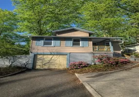 45 Abbott Drive, Huntington, NY, 2 Bedrooms Bedrooms, 5 Rooms Rooms,1 BathroomBathrooms,Residential Lease,For Rent,Abbott,0,1011922 45 Abbott Drive, Huntington, NY, 2 Bedrooms Bedrooms, 5 Rooms Rooms,1 BathroomBathrooms,Residential Lease,For Rent,Abbott,0,1011922