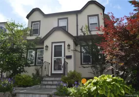 94 Kensington Road, Eastchester, NY, 3 Bedrooms Bedrooms, 7 Rooms Rooms,2 BathroomsBathrooms,Residential Lease,For Rent,Kensington,0,1013848 94 Kensington Road, Eastchester, NY, 3 Bedrooms Bedrooms, 7 Rooms Rooms,2 BathroomsBathrooms,Residential Lease,For Rent,Kensington,0,1013848