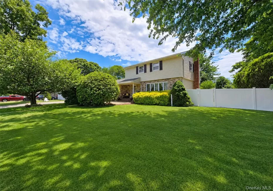 185 Tree Road, Brookhaven, NY, 3 Bedrooms Bedrooms, 8 Rooms Rooms,2 BathroomsBathrooms,Residential,For Rent,Tree,0,1014166 185 Tree Road, Brookhaven, NY, 3 Bedrooms Bedrooms, 8 Rooms Rooms,2 BathroomsBathrooms,Residential,For Rent,Tree,0,1014166