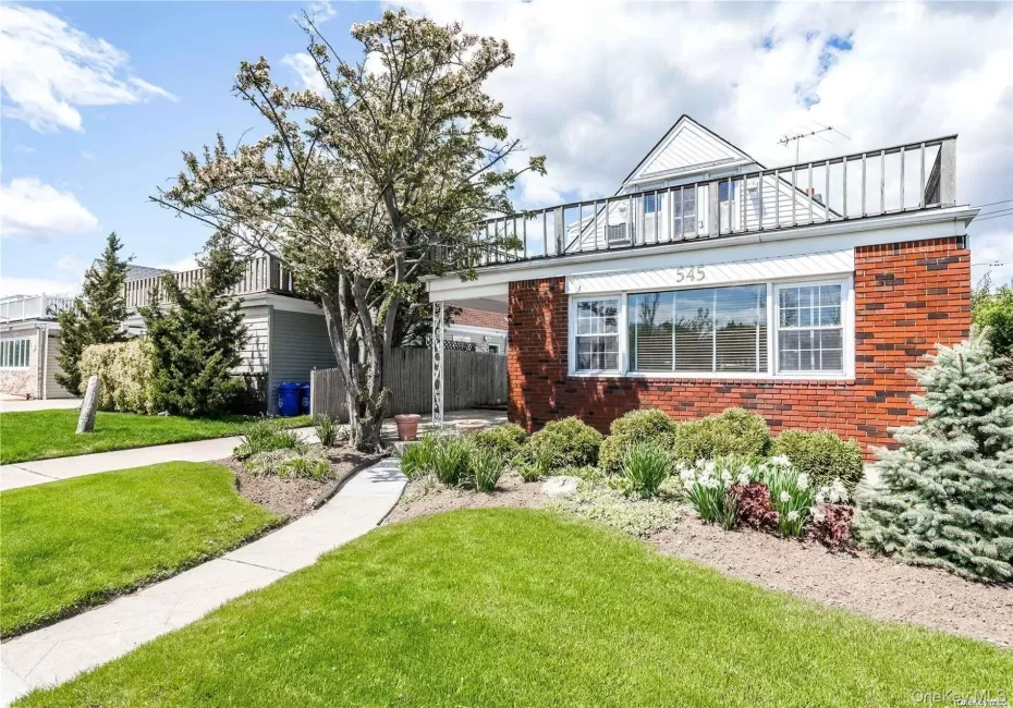 545 Park Avenue, Long Beach, NY, 1 Bedroom Bedrooms, 4 Rooms Rooms,1 BathroomBathrooms,Residential Lease,For Rent,Park,0,1014168 545 Park Avenue, Long Beach, NY, 1 Bedroom Bedrooms, 4 Rooms Rooms,1 BathroomBathrooms,Residential Lease,For Rent,Park,0,1014168