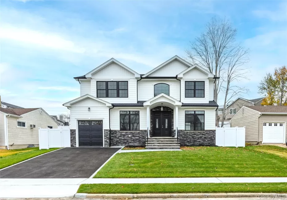 21 Devon Road, Oyster Bay, NY, 5 Bedrooms Bedrooms, 11 Rooms Rooms,3 BathroomsBathrooms,Residential,For Rent,Devon,0,1014185 21 Devon Road, Oyster Bay, NY, 5 Bedrooms Bedrooms, 11 Rooms Rooms,3 BathroomsBathrooms,Residential,For Rent,Devon,0,1014185