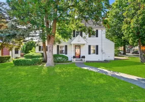 3384 Country Club Road, New York, NY, 3 Bedrooms Bedrooms, 7 Rooms Rooms,1 BathroomBathrooms,Residential,For Rent,Country Club,0,914389 3384 Country Club Road, New York, NY, 3 Bedrooms Bedrooms, 7 Rooms Rooms,1 BathroomBathrooms,Residential,For Rent,Country Club,0,914389