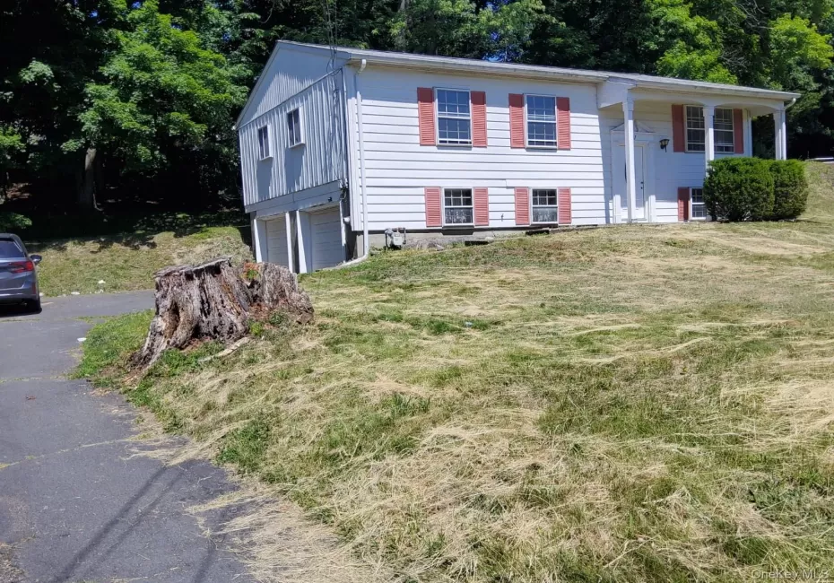 17 Hickory Street, Woodbury, NY, 4 Bedrooms Bedrooms, 8 Rooms Rooms,1 BathroomBathrooms,Residential Lease,For Rent,Hickory,0,1013731 17 Hickory Street, Woodbury, NY, 4 Bedrooms Bedrooms, 8 Rooms Rooms,1 BathroomBathrooms,Residential Lease,For Rent,Hickory,0,1013731