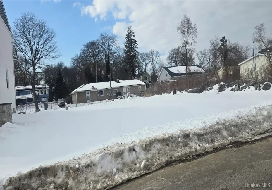 40 Spruce Street, Babylon, NY, ,Land,For Rent,Spruce,0,958203 40 Spruce Street, Babylon, NY, ,Land,For Rent,Spruce,0,958203