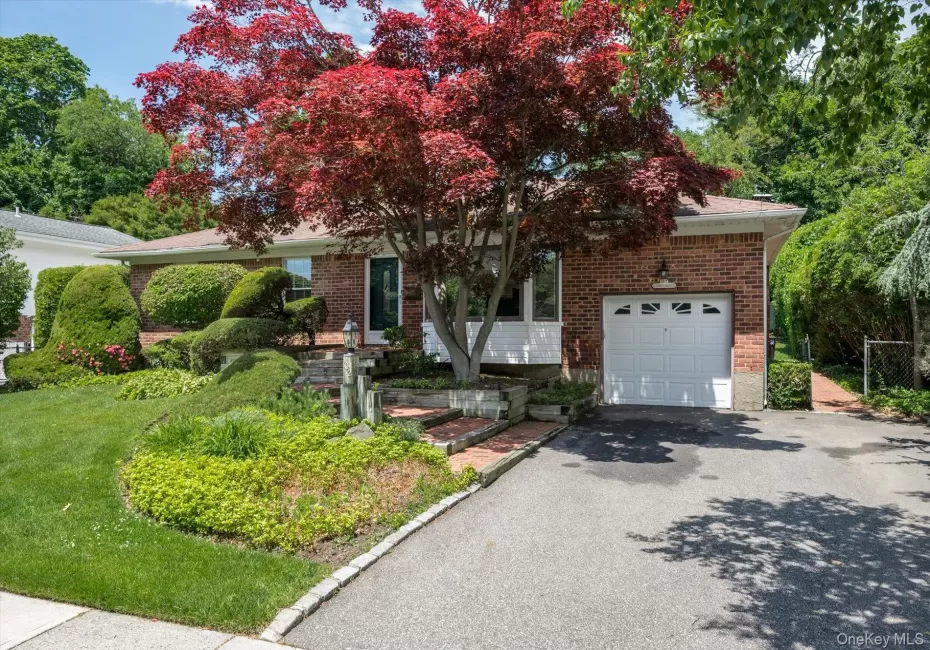 102 Forest Drive, Oyster Bay, NY, 3 Bedrooms Bedrooms, 9 Rooms Rooms,2 BathroomsBathrooms,Residential,For Rent,Forest,0,984039 102 Forest Drive, Oyster Bay, NY, 3 Bedrooms Bedrooms, 9 Rooms Rooms,2 BathroomsBathrooms,Residential,For Rent,Forest,0,984039