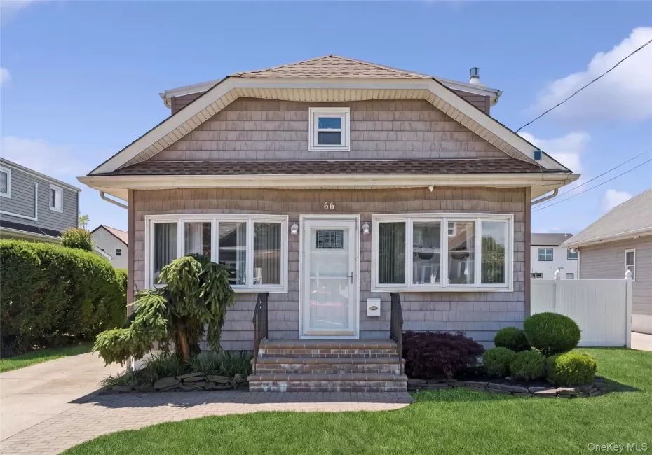 66 Kenny Avenue, Hempstead, NY, 4 Bedrooms Bedrooms, 8 Rooms Rooms,2 BathroomsBathrooms,Residential,For Rent,Kenny,0,1010825 66 Kenny Avenue, Hempstead, NY, 4 Bedrooms Bedrooms, 8 Rooms Rooms,2 BathroomsBathrooms,Residential,For Rent,Kenny,0,1010825