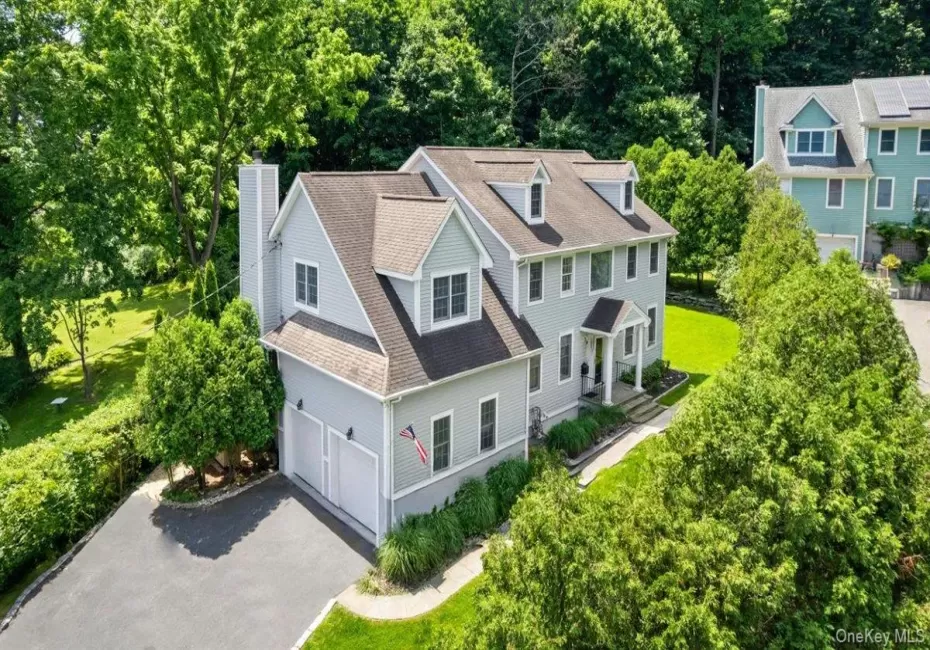 2 Saunders Street, Greenburgh, NY, 4 Bedrooms Bedrooms, 13 Rooms Rooms,3 BathroomsBathrooms,Residential,For Rent,Saunders,0,993414 2 Saunders Street, Greenburgh, NY, 4 Bedrooms Bedrooms, 13 Rooms Rooms,3 BathroomsBathrooms,Residential,For Rent,Saunders,0,993414