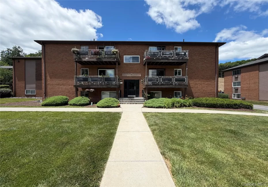 36 Tanager Road, Monroe, NY, 2 Bedrooms Bedrooms, 7 Rooms Rooms,1 BathroomBathrooms,Residential,For Rent,Tanager,0,1012277 36 Tanager Road, Monroe, NY, 2 Bedrooms Bedrooms, 7 Rooms Rooms,1 BathroomBathrooms,Residential,For Rent,Tanager,0,1012277