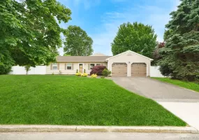 2 Michael Avenue, Brookhaven, NY, 3 Bedrooms Bedrooms, 8 Rooms Rooms,1 BathroomBathrooms,Residential,For Rent,Michael,0,KEY1014014 2 Michael Avenue, Brookhaven, NY, 3 Bedrooms Bedrooms, 8 Rooms Rooms,1 BathroomBathrooms,Residential,For Rent,Michael,0,KEY1014014