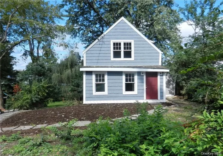 51 Kings Ferry Road, Cortlandt, NY, 2 Bedrooms Bedrooms, 4 Rooms Rooms,1 BathroomBathrooms,Residential Lease,For Rent,Kings Ferry,0,KEY1012707 51 Kings Ferry Road, Cortlandt, NY, 2 Bedrooms Bedrooms, 4 Rooms Rooms,1 BathroomBathrooms,Residential Lease,For Rent,Kings Ferry,0,KEY1012707