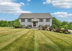4 Lira Street, Newburgh (town), NY, 3 Bedrooms Bedrooms, 7 Rooms Rooms,3 BathroomsBathrooms,Residential,For Rent,Lira,0,1013514 4 Lira Street, Newburgh (town), NY, 3 Bedrooms Bedrooms, 7 Rooms Rooms,3 BathroomsBathrooms,Residential,For Rent,Lira,0,1013514