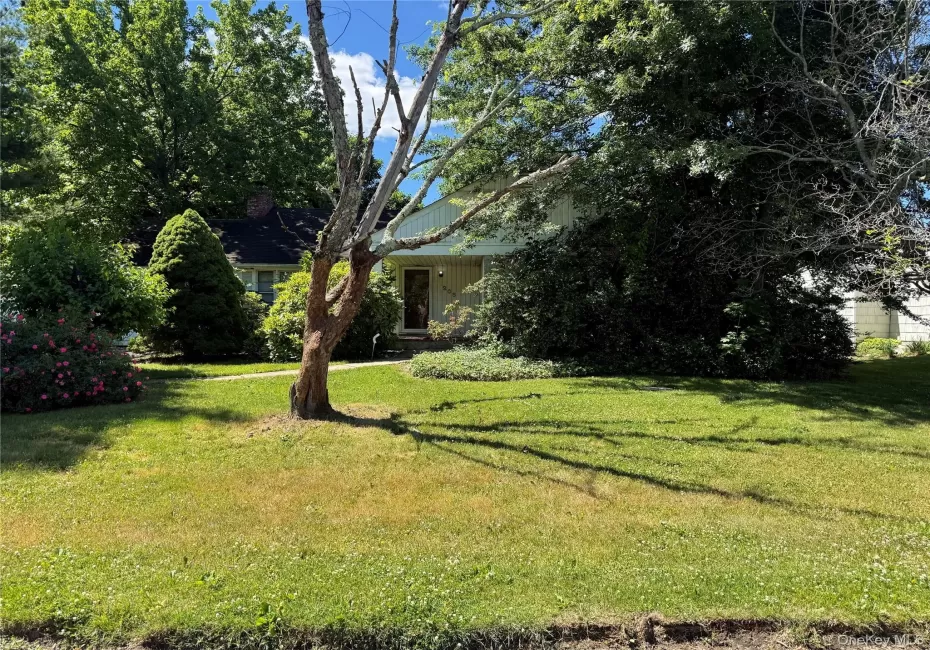 208 Overlook Terrace, North Hempstead, NY, 3 Bedrooms Bedrooms, 7 Rooms Rooms,2 BathroomsBathrooms,Residential,For Rent,Overlook,0,1014282 208 Overlook Terrace, North Hempstead, NY, 3 Bedrooms Bedrooms, 7 Rooms Rooms,2 BathroomsBathrooms,Residential,For Rent,Overlook,0,1014282