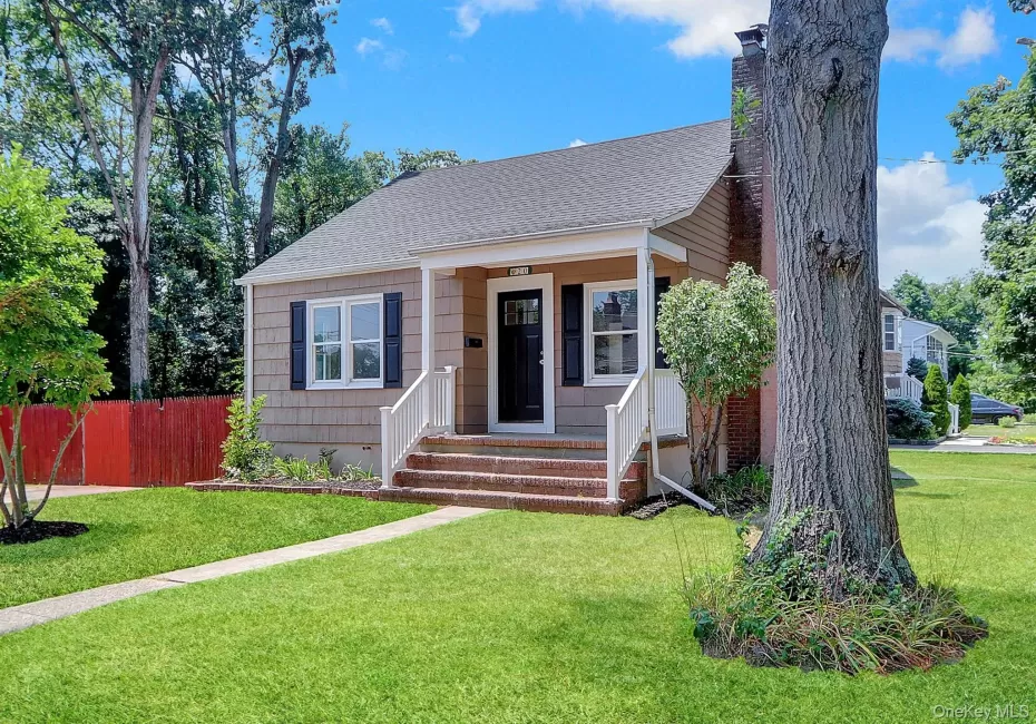 20 Whitman Avenue, Islip, NY, 4 Bedrooms Bedrooms, 6 Rooms Rooms,2 BathroomsBathrooms,Residential,For Rent,Whitman,0,893906 20 Whitman Avenue, Islip, NY, 4 Bedrooms Bedrooms, 6 Rooms Rooms,2 BathroomsBathrooms,Residential,For Rent,Whitman,0,893906