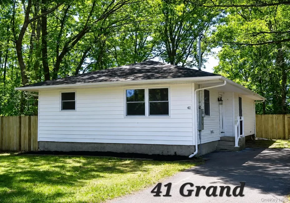 41 Grand Avenue, Brookhaven, NY, 3 Bedrooms Bedrooms, 5 Rooms Rooms,1 BathroomBathrooms,Residential,For Rent,Grand,0,982417 41 Grand Avenue, Brookhaven, NY, 3 Bedrooms Bedrooms, 5 Rooms Rooms,1 BathroomBathrooms,Residential,For Rent,Grand,0,982417