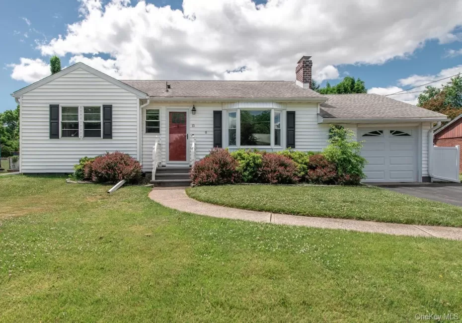15 Genesee Avenue, Ulster, NY, 3 Bedrooms Bedrooms, 6 Rooms Rooms,1 BathroomBathrooms,Residential,For Rent,Genesee,0,1014451 15 Genesee Avenue, Ulster, NY, 3 Bedrooms Bedrooms, 6 Rooms Rooms,1 BathroomBathrooms,Residential,For Rent,Genesee,0,1014451