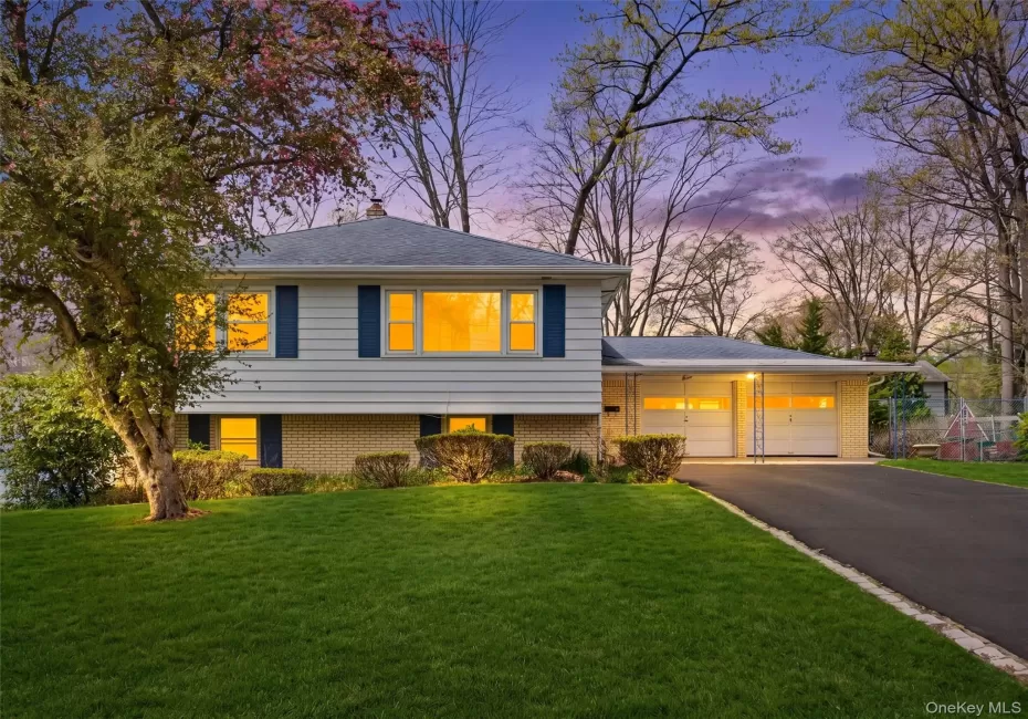 11 Willow Drive, Ramapo, NY, 5 Bedrooms Bedrooms, 9 Rooms Rooms,2 BathroomsBathrooms,Residential,For Rent,Willow,0,1013978 11 Willow Drive, Ramapo, NY, 5 Bedrooms Bedrooms, 9 Rooms Rooms,2 BathroomsBathrooms,Residential,For Rent,Willow,0,1013978