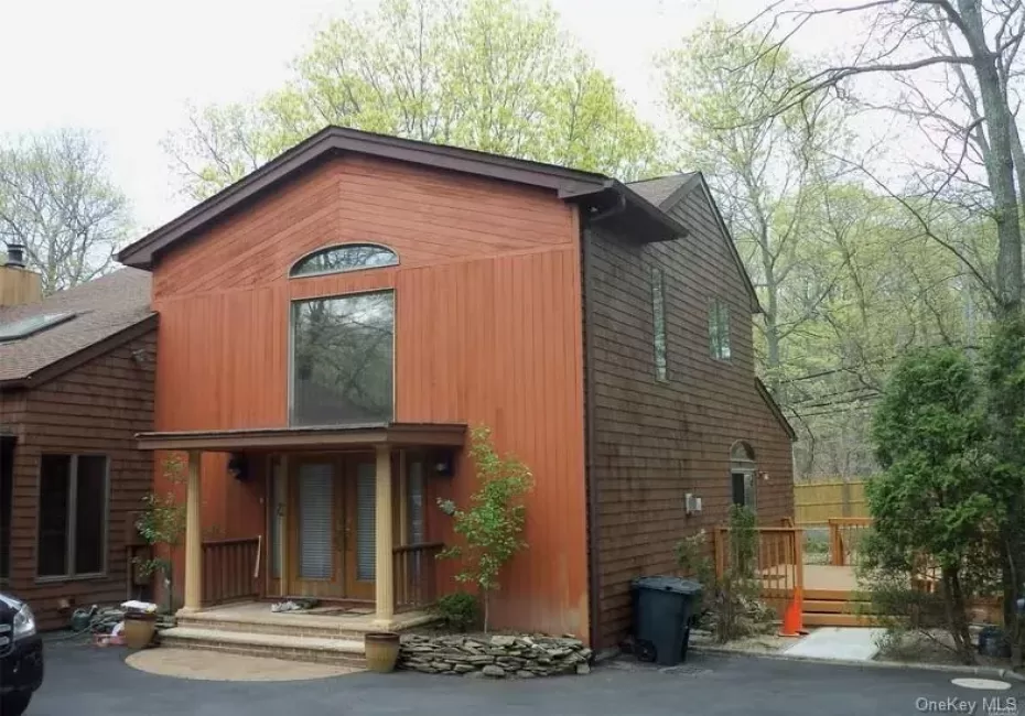 1 Brothers Court, Huntington, NY, 2 Bedrooms Bedrooms, 5 Rooms Rooms,1 BathroomBathrooms,Residential Lease,For Rent,Brothers,0,1014163 1 Brothers Court, Huntington, NY, 2 Bedrooms Bedrooms, 5 Rooms Rooms,1 BathroomBathrooms,Residential Lease,For Rent,Brothers,0,1014163