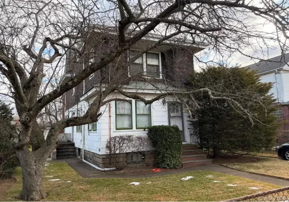 85-29 261st Street, New York, NY, 3 Bedrooms Bedrooms, 5 Rooms Rooms,1 BathroomBathrooms,Residential Lease,For Rent,261st,0,1014398 85-29 261st Street, New York, NY, 3 Bedrooms Bedrooms, 5 Rooms Rooms,1 BathroomBathrooms,Residential Lease,For Rent,261st,0,1014398