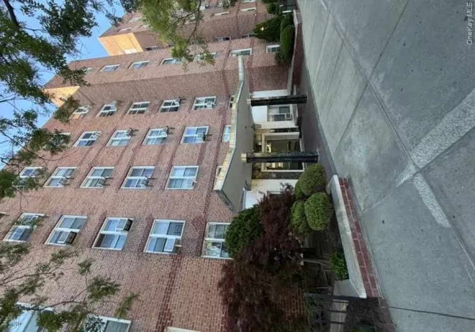 102-21 63rd Road, New York, NY, 2 Bedrooms Bedrooms, 5 Rooms Rooms,1 BathroomBathrooms,Residential,For Rent,63rd,0,1014603 102-21 63rd Road, New York, NY, 2 Bedrooms Bedrooms, 5 Rooms Rooms,1 BathroomBathrooms,Residential,For Rent,63rd,0,1014603