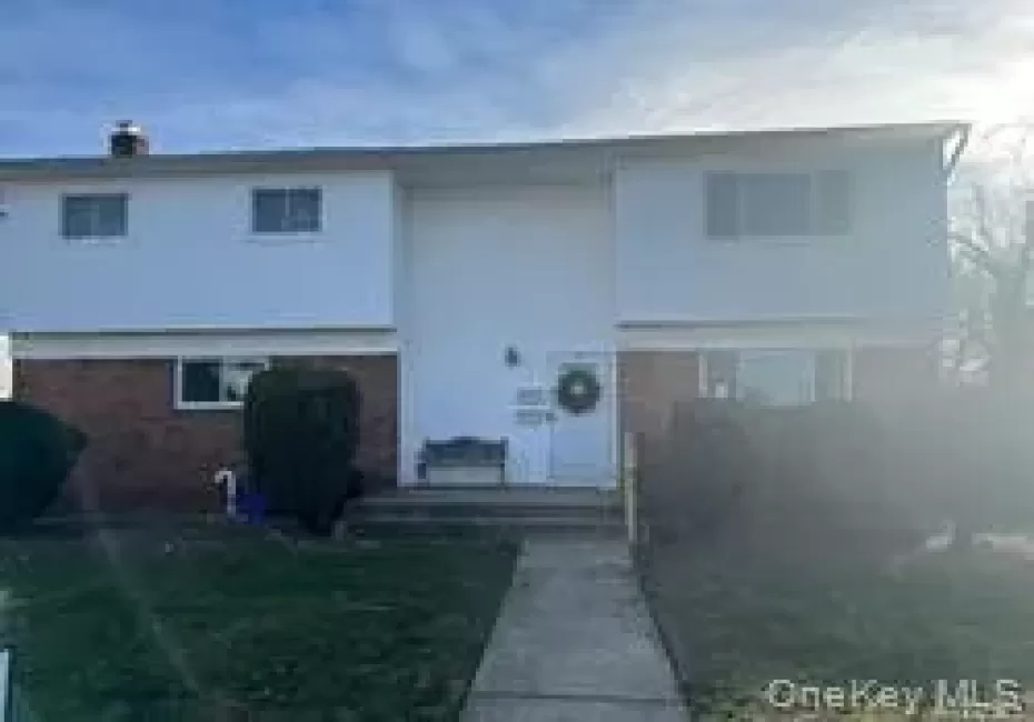3540 Bayview, Hempstead, NY, 2 Bedrooms Bedrooms, 5 Rooms Rooms,1 BathroomBathrooms,Residential Lease,For Rent,Bayview,0,1010060 3540 Bayview, Hempstead, NY, 2 Bedrooms Bedrooms, 5 Rooms Rooms,1 BathroomBathrooms,Residential Lease,For Rent,Bayview,0,1010060