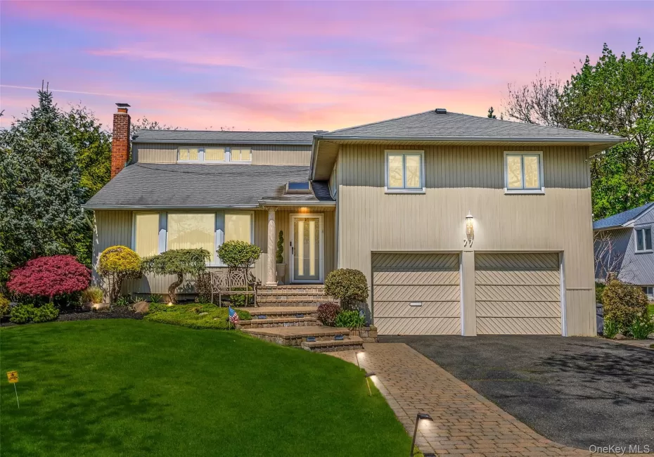 77 Lake Drive, North Hempstead, NY, 4 Bedrooms Bedrooms, 9 Rooms Rooms,3 BathroomsBathrooms,Residential,For Rent,Lake,0,999031 77 Lake Drive, North Hempstead, NY, 4 Bedrooms Bedrooms, 9 Rooms Rooms,3 BathroomsBathrooms,Residential,For Rent,Lake,0,999031