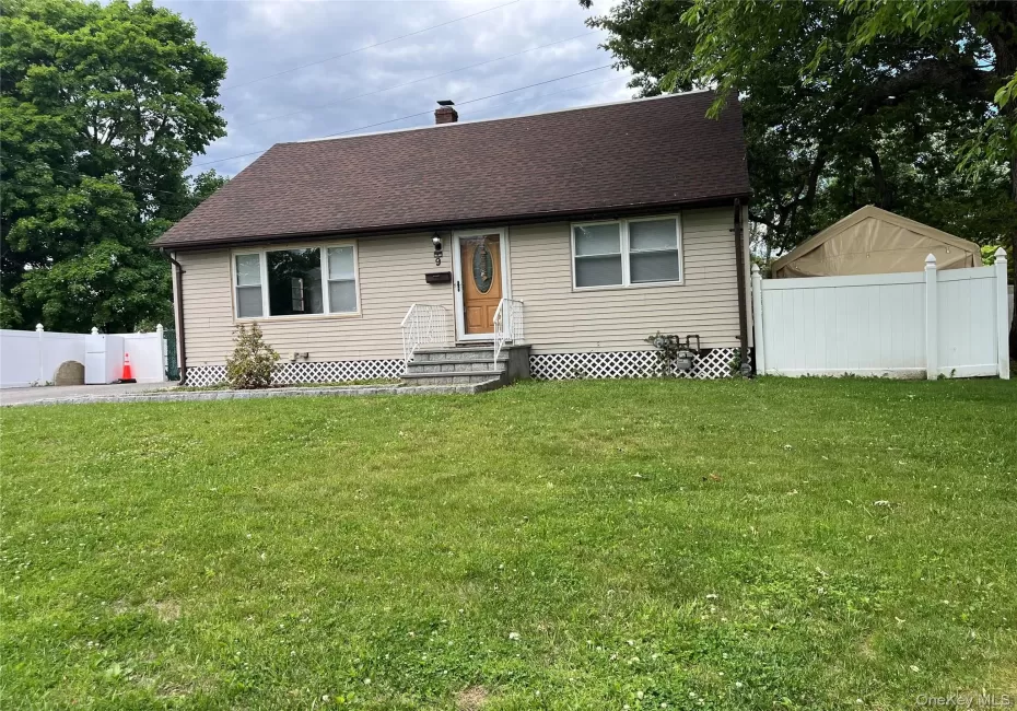 Welcome to 9 Walter Drive, Stony Point NY!!!! Welcome to 9 Walter Drive, Stony Point NY!!!!
