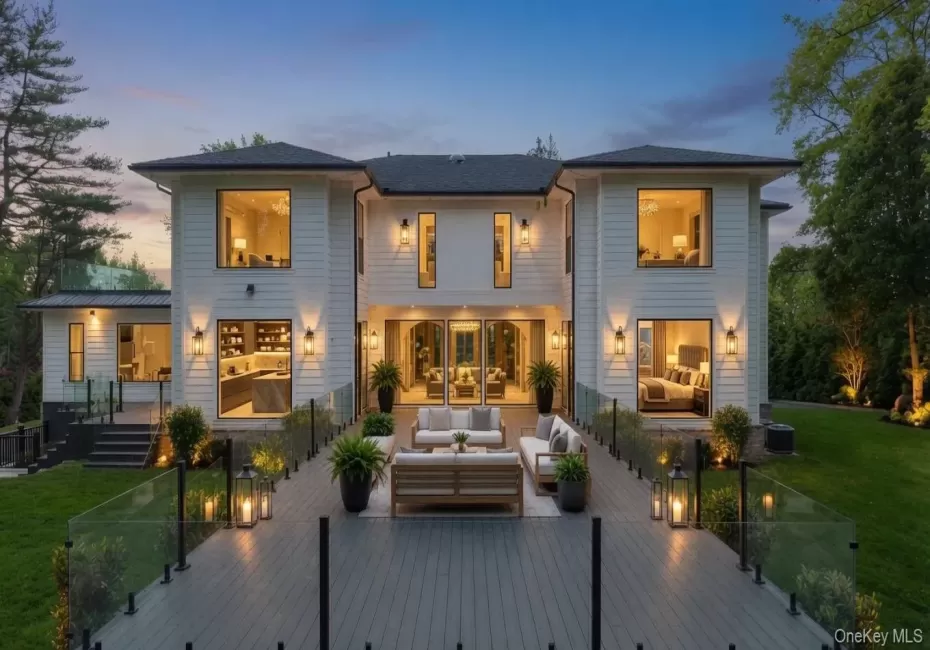 28 Rolling Hill Road, Oyster Bay, NY, 6 Bedrooms Bedrooms, 10 Rooms Rooms,6 BathroomsBathrooms,Residential,For Rent,Rolling Hill,0,1011293 28 Rolling Hill Road, Oyster Bay, NY, 6 Bedrooms Bedrooms, 10 Rooms Rooms,6 BathroomsBathrooms,Residential,For Rent,Rolling Hill,0,1011293