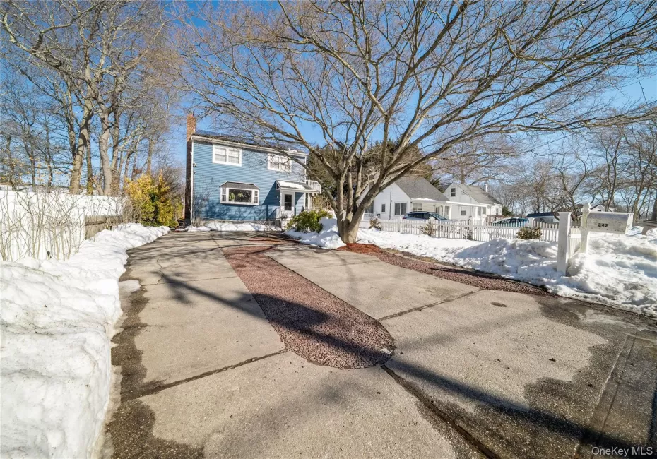 342 Revilo Avenue, Brookhaven, NY, 5 Bedrooms Bedrooms, 14 Rooms Rooms,4 BathroomsBathrooms,Residential,For Rent,Revilo,0,960928 342 Revilo Avenue, Brookhaven, NY, 5 Bedrooms Bedrooms, 14 Rooms Rooms,4 BathroomsBathrooms,Residential,For Rent,Revilo,0,960928