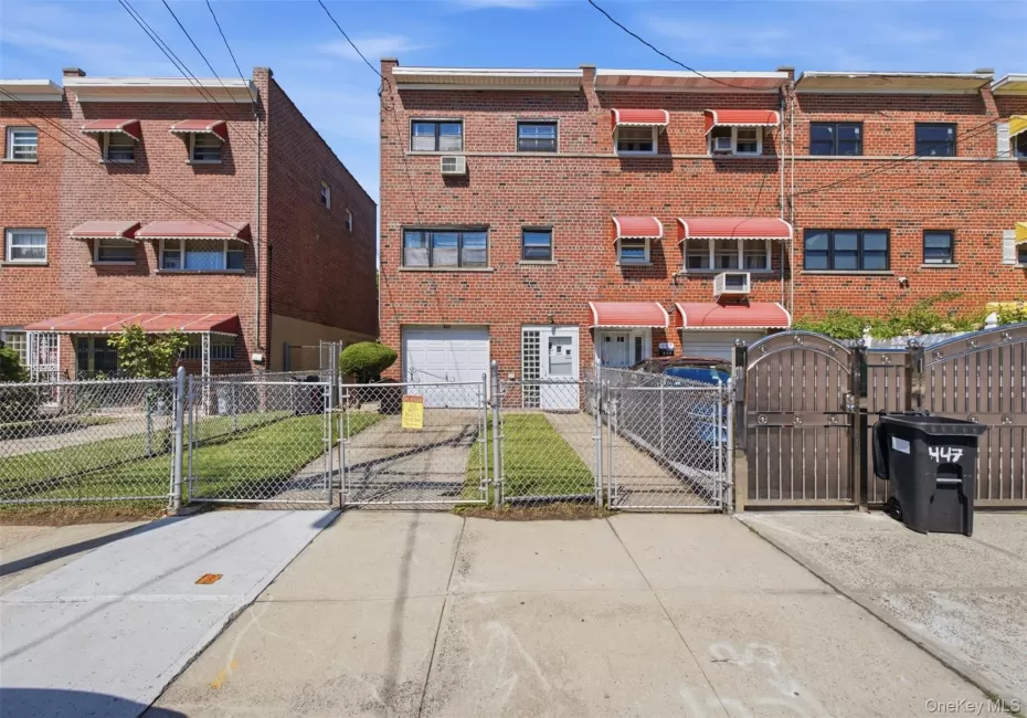 445 Olmstead Avenue, New York, NY, 4 Bedrooms Bedrooms, 6 Rooms Rooms,2 BathroomsBathrooms,Residential,For Rent,Olmstead,0,1013727 445 Olmstead Avenue, New York, NY, 4 Bedrooms Bedrooms, 6 Rooms Rooms,2 BathroomsBathrooms,Residential,For Rent,Olmstead,0,1013727