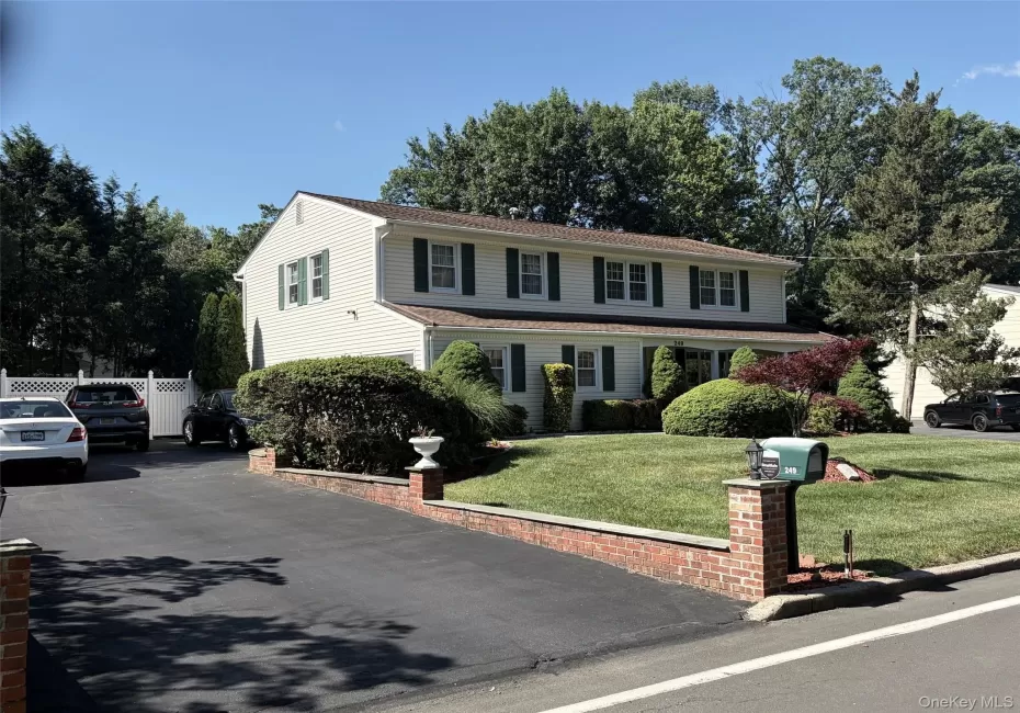 249 Washington Avenue, Orangetown, NY, 4 Bedrooms Bedrooms, 11 Rooms Rooms,2 BathroomsBathrooms,Residential,For Rent,Washington,0,1013245 249 Washington Avenue, Orangetown, NY, 4 Bedrooms Bedrooms, 11 Rooms Rooms,2 BathroomsBathrooms,Residential,For Rent,Washington,0,1013245