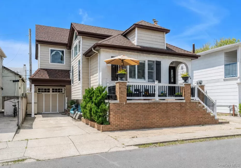 125 Taft Avenue, Long Beach, NY, 3 Bedrooms Bedrooms, 7 Rooms Rooms,2 BathroomsBathrooms,Residential,For Rent,Taft,0,1002963 125 Taft Avenue, Long Beach, NY, 3 Bedrooms Bedrooms, 7 Rooms Rooms,2 BathroomsBathrooms,Residential,For Rent,Taft,0,1002963