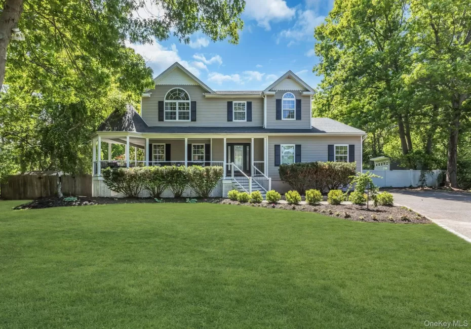 52 Elmhurst Avenue, Brookhaven, NY, 4 Bedrooms Bedrooms, 10 Rooms Rooms,2 BathroomsBathrooms,Residential,For Rent,Elmhurst,0,1014732 52 Elmhurst Avenue, Brookhaven, NY, 4 Bedrooms Bedrooms, 10 Rooms Rooms,2 BathroomsBathrooms,Residential,For Rent,Elmhurst,0,1014732