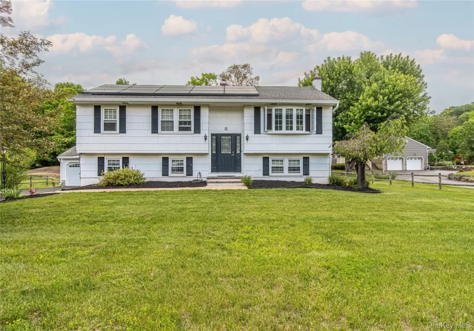 4 Russett Lane, Wappinger, NY, 3 Bedrooms Bedrooms, 11 Rooms Rooms,2 BathroomsBathrooms,Residential,For Rent,Russett,0,1014450 4 Russett Lane, Wappinger, NY, 3 Bedrooms Bedrooms, 11 Rooms Rooms,2 BathroomsBathrooms,Residential,For Rent,Russett,0,1014450