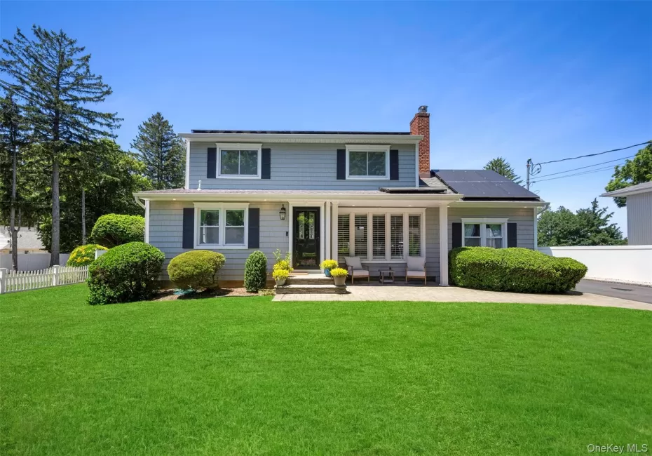 19 Alyssum Avenue, Huntington, NY, 4 Bedrooms Bedrooms, 8 Rooms Rooms,2 BathroomsBathrooms,Residential,For Rent,Alyssum,0,1013882 19 Alyssum Avenue, Huntington, NY, 4 Bedrooms Bedrooms, 8 Rooms Rooms,2 BathroomsBathrooms,Residential,For Rent,Alyssum,0,1013882