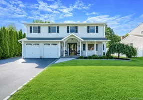 18 Ludlow Way, Islip, NY, 5 Bedrooms Bedrooms, 8 Rooms Rooms,1 BathroomBathrooms,Residential,For Rent,Ludlow,0,1014765 18 Ludlow Way, Islip, NY, 5 Bedrooms Bedrooms, 8 Rooms Rooms,1 BathroomBathrooms,Residential,For Rent,Ludlow,0,1014765