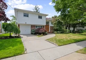964 Cherrywood Drive, Hempstead, NY, 3 Bedrooms Bedrooms, 7 Rooms Rooms,3 BathroomsBathrooms,Residential,For Rent,Cherrywood,0,KEY1013916 964 Cherrywood Drive, Hempstead, NY, 3 Bedrooms Bedrooms, 7 Rooms Rooms,3 BathroomsBathrooms,Residential,For Rent,Cherrywood,0,KEY1013916