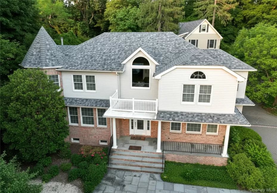 15 Church Street, North Hempstead, NY, 4 Bedrooms Bedrooms, 10 Rooms Rooms,2 BathroomsBathrooms,Residential,For Rent,Church,0,978811 15 Church Street, North Hempstead, NY, 4 Bedrooms Bedrooms, 10 Rooms Rooms,2 BathroomsBathrooms,Residential,For Rent,Church,0,978811