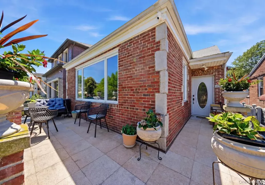 4082 Ocean Avenue, New York, NY, 4 Bedrooms Bedrooms, 10 Rooms Rooms,2 BathroomsBathrooms,Residential,For Rent,Ocean,0,1014907 4082 Ocean Avenue, New York, NY, 4 Bedrooms Bedrooms, 10 Rooms Rooms,2 BathroomsBathrooms,Residential,For Rent,Ocean,0,1014907